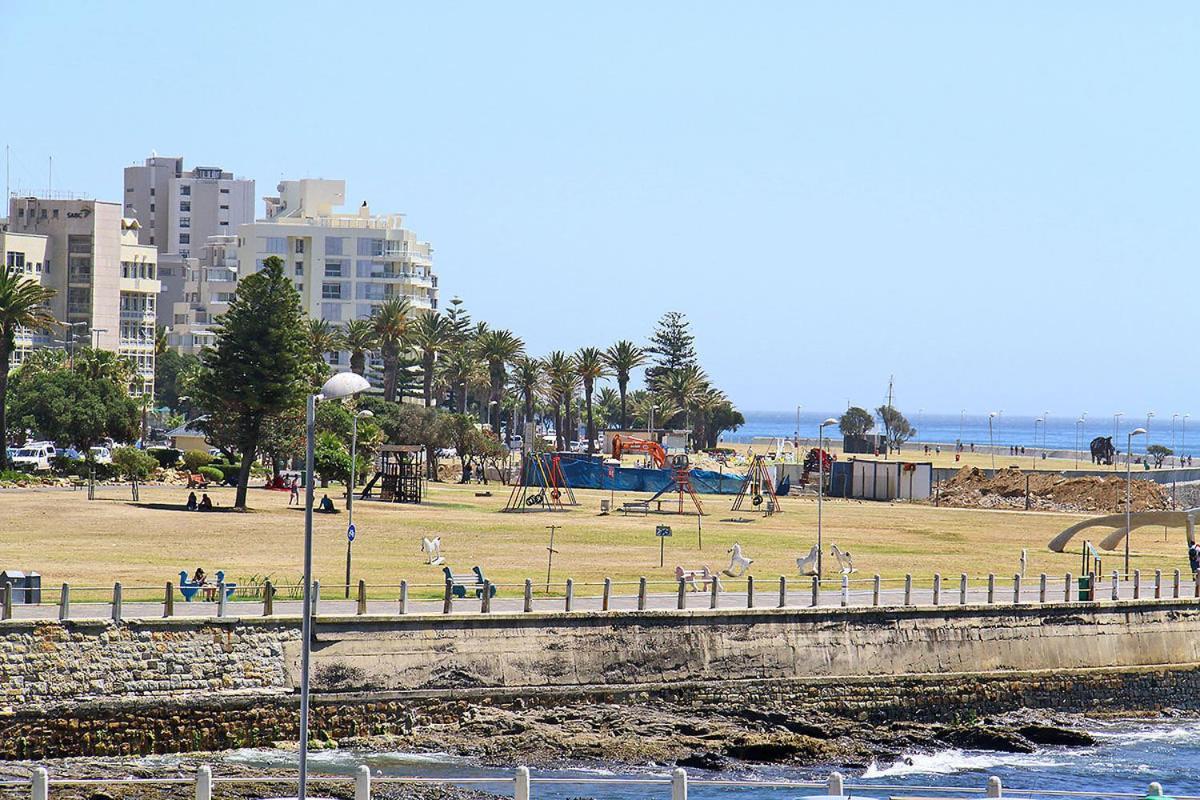 Dolphin Bay 2 Apartment Cape Town Bagian luar foto