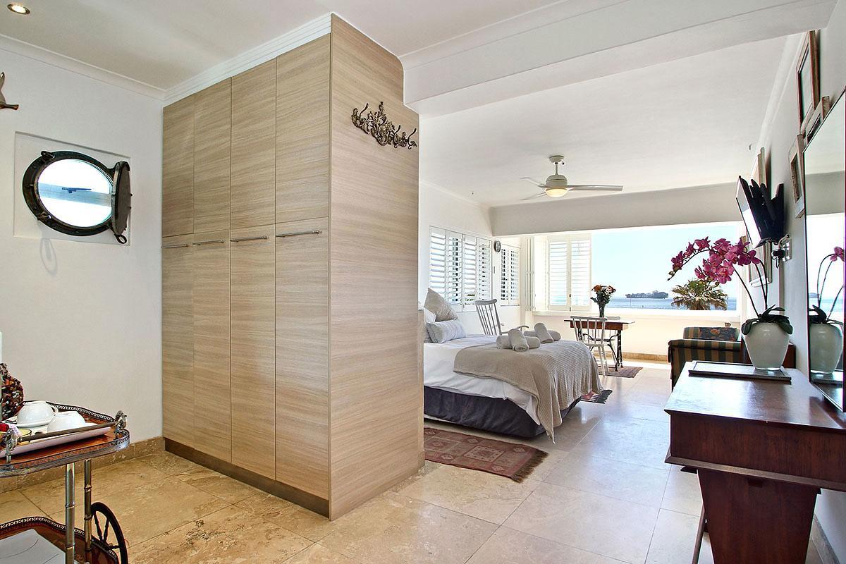 Dolphin Bay 2 Apartment Cape Town Bagian luar foto