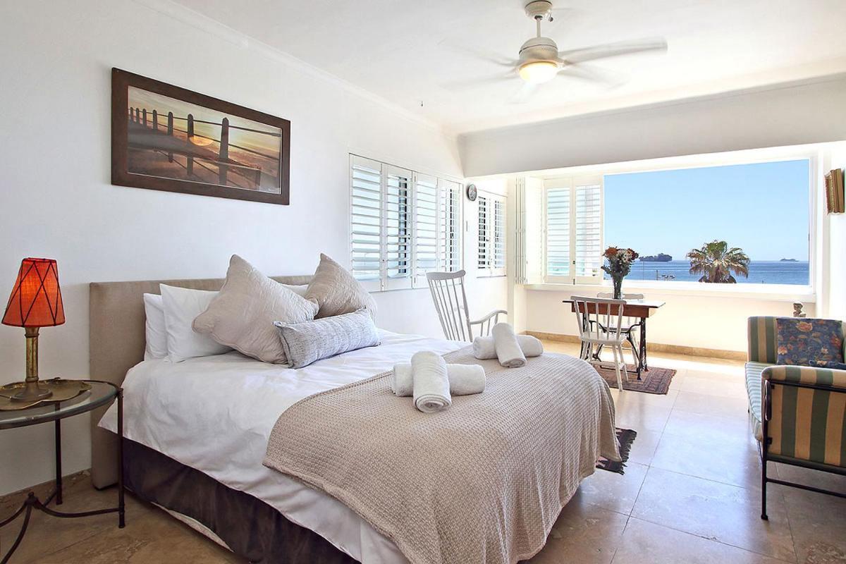 Dolphin Bay 2 Apartment Cape Town Bagian luar foto